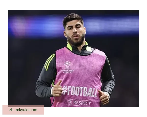 葡媒巴黎引入本菲卡16年理疗