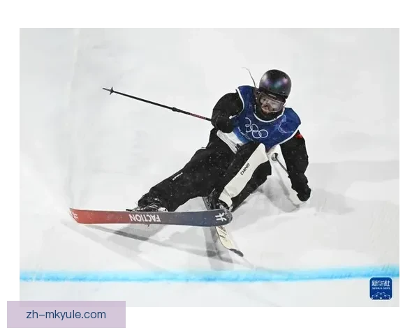 勇敢少女逐梦冬奥大跳台决赛场 勇敢少女逐梦冬奥大跳台决赛场